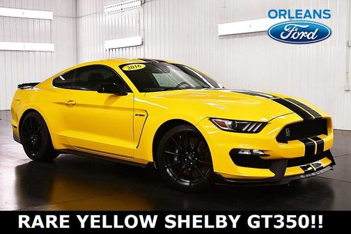 2016 Ford Shelby GT350 Base