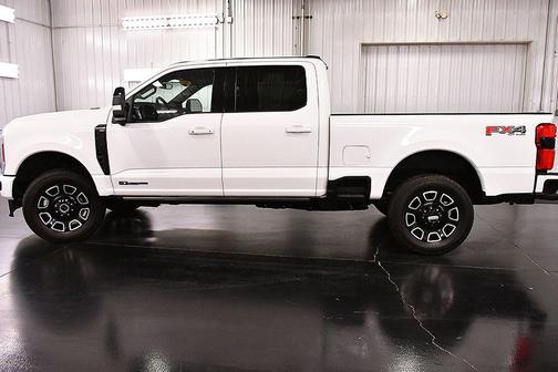 Star White Metallic Tri-Coat 2025 Ford F-250 Platinum