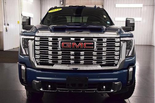 2024 GMC Sierra 2500 Denali