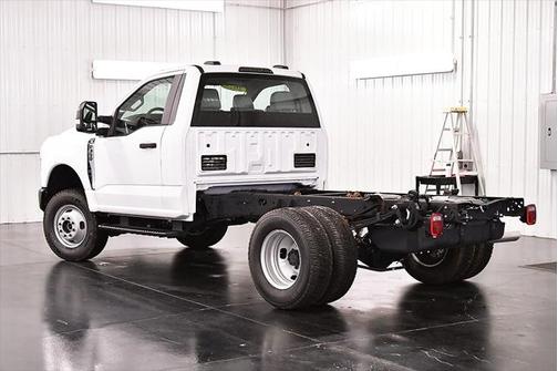 2023 Ford F-350 XL