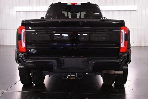 2025 Ford F-450 Platinum