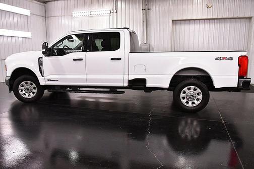 2024 Ford F-350 XLT