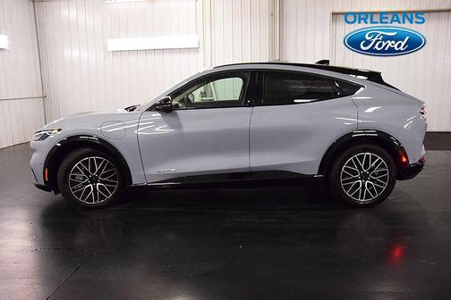 2024 Ford Mustang Mach-E Premium