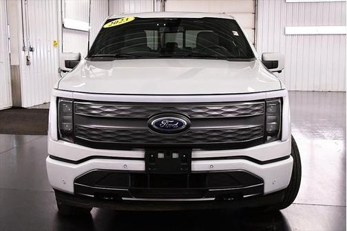 2023 Ford F-150 Lightning LARIAT
