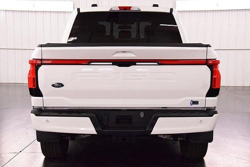 2023 Ford F-150 Lightning Platinum