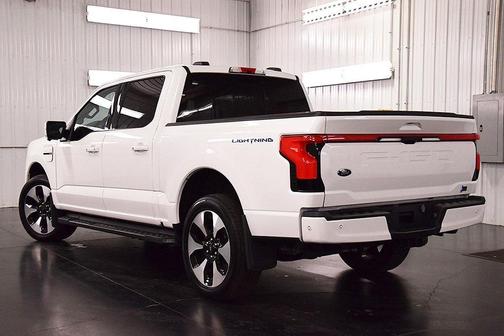 2023 Ford F-150 Lightning Platinum