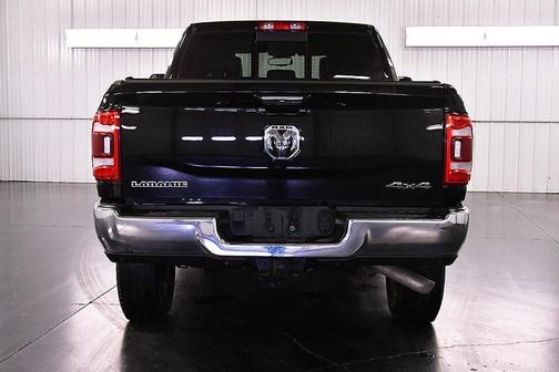 2022 RAM 2500 Laramie Crew Cab 4x4 6'4' Box