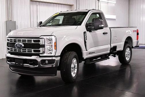 2026 Ford F-350 XLT