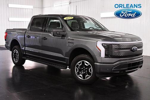 2023 Ford F-150 Lightning XLT