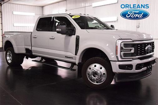 2025 Ford F-450 Platinum