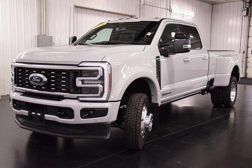 2025 Ford F-450 Platinum