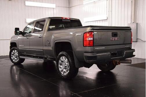 2017 GMC Sierra 2500 Denali