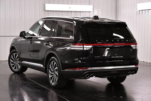2025 Lincoln Aviator Livery