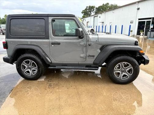 2022 Jeep Wrangler Sport S