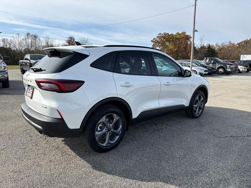 2026 Ford Escape ST-Line Select