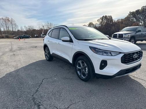 2026 Ford Escape ST-Line Select