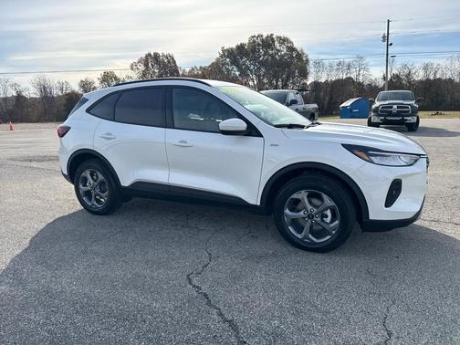 2026 Ford Escape ST-Line Select