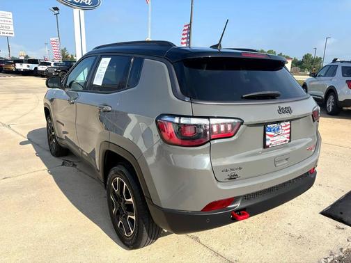2021 Jeep Compass Trailhawk