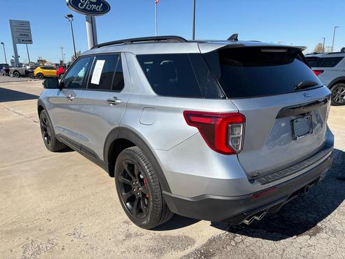 2023 Ford Explorer ST
