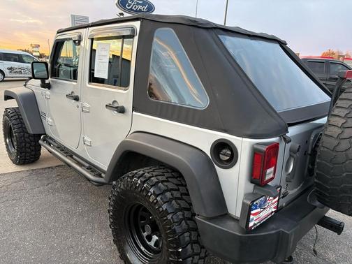 2012 Jeep Wrangler Unlimited Sport