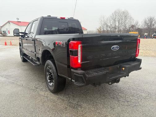 2024 Ford F-350 Lariat