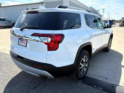 2023 GMC Acadia FWD SLE