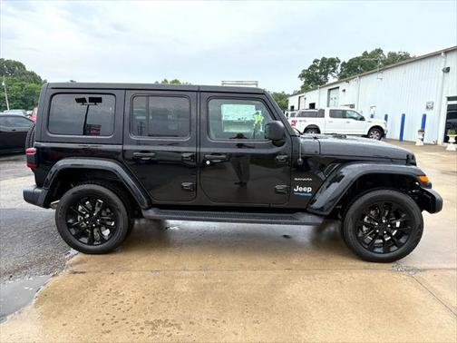 2022 Jeep Wrangler Unlimited 4xe Sahara
