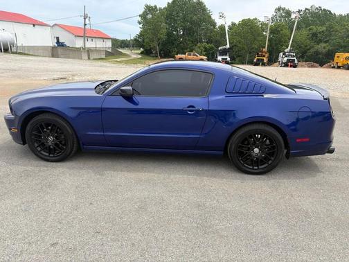 Dark Blue 2014 Ford Mustang V6