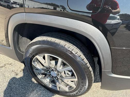 2023 GMC Acadia FWD SLE