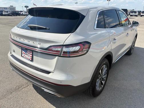 Ceramic Pearl 2021 Lincoln Nautilus Standard