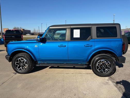 2023 Ford Bronco Black Diamond 4 Door 4x4