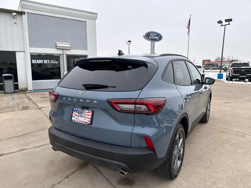 2026 Ford Escape ST-Line