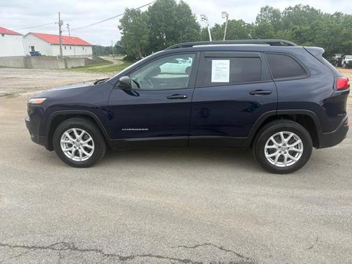 True Blue Pearlcoat 2016 Jeep Cherokee Sport