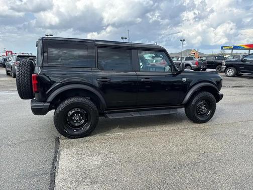 Shadow Black 2026 Ford Bronco Big Bend