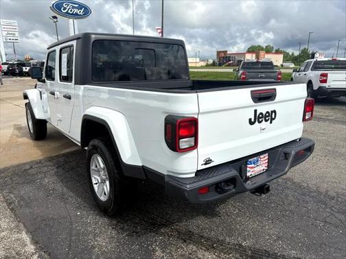 2023 Jeep Gladiator Sport S