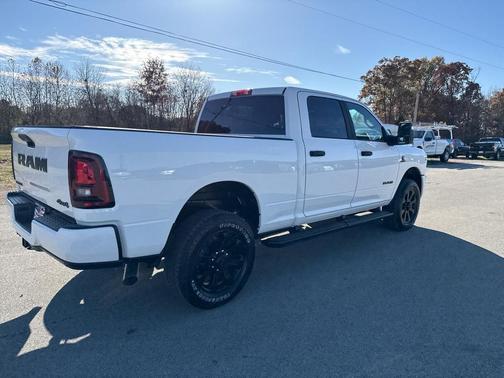2026 RAM 2500 Big Horn Crew Cab 4x4 6'4' Box