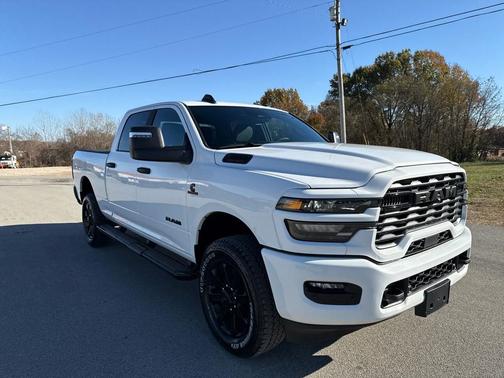 2026 RAM 2500 Big Horn Crew Cab 4x4 6'4' Box