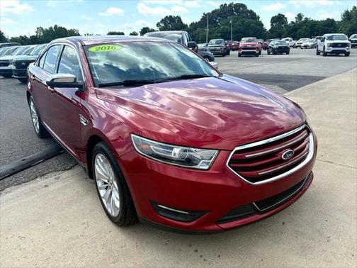 2016 Ford Taurus Limited