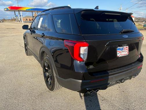 2023 Ford Explorer ST 4WD