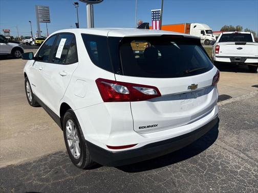 2021 Chevrolet Equinox LS