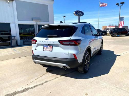 2025 Ford Escape PHEV Base
