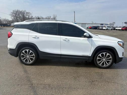 2020 GMC Terrain SLT