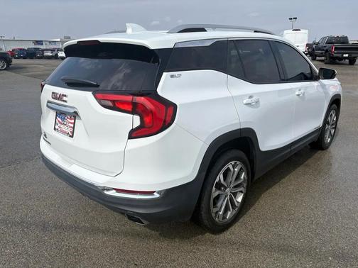 2020 GMC Terrain SLT