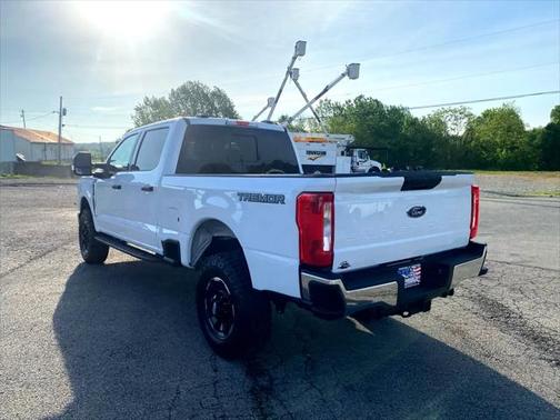 2025 Ford F-350 XLT