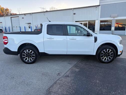 2024 Ford Maverick Lariat