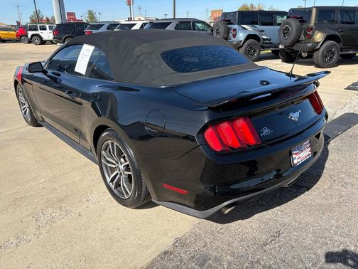 2016 Ford Mustang EcoBoost Premium
