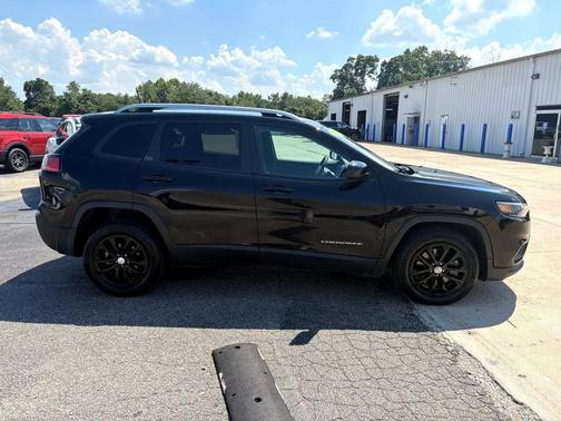 2020 Jeep Cherokee Latitude