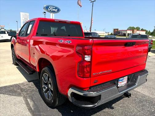 2023 Chevrolet Silverado 1500 LT