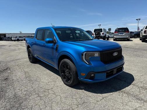 Velocity Blue 2026 Ford Maverick Lobo Standard