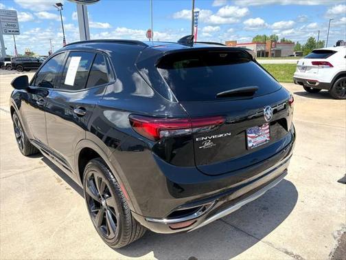 2022 Buick Envision FWD Essence
